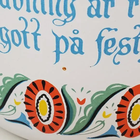 Berggren Vintage Swedish Folk Art Enamelware Pot with Lid - Picture 2 of 14